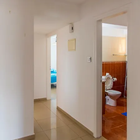 Sea View Penthouse 26 Apartment Larnaca