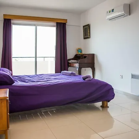 Sea View Penthouse 26 Larnaca